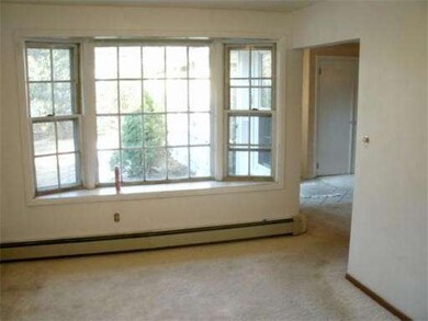 27 Juniper Ln, Framingham, MA 01701 - photo 7