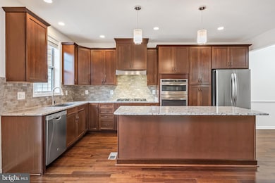 22569 Norwalk Square, Ashburn, VA 20148 - photo 6