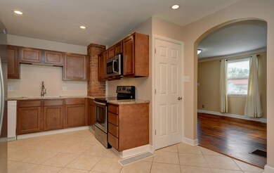 Kitchen (2)
