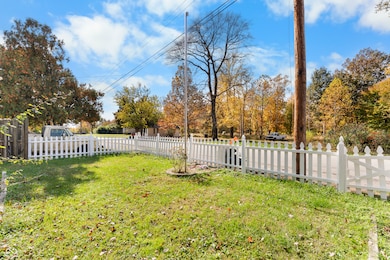 149 S 7th St, Austin, IN 47102 - photo 3