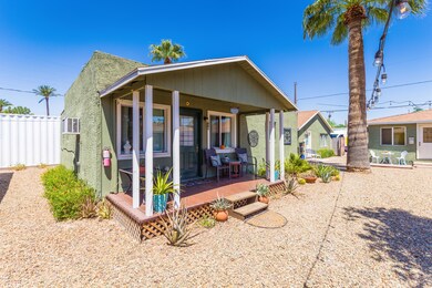 Palm_Lane_13