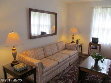 1721 Willis Dr, Halethorpe, MD 21227 - photo 3