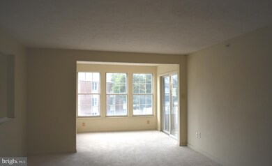 1601 Berry Rose Ct unit H, Frederick, MD 21701 - photo 5