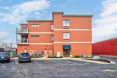 3-web-or-mls-414 Eagle St, South Haven,