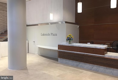 Lakeside Plaza Condominium unit 519, Baileys Crossroads, VA 22041 - photo 4