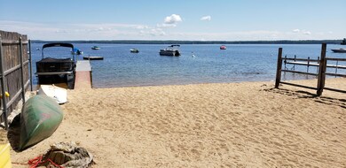 3 Meadow Lane beach