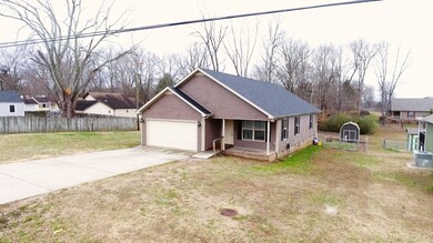 446 Woodrow St, Manchester, TN 37355 - photo 3