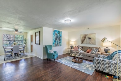 1202 S 2nd St, Temple, TX 76504 - photo 2