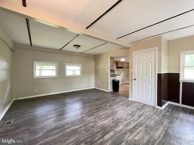 432 Delphinium Rd, Millville, NJ 08332 - photo 4