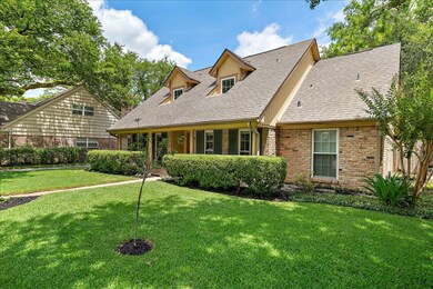 12454 Woodthorpe Ln, Houston, TX 77024 - photo 3