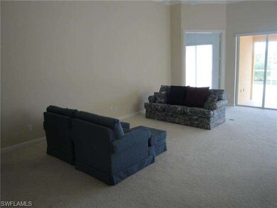 Large bright Great Room