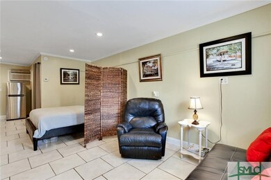 1018 Abercorn St unit A B, Savannah, GA 31401 - photo 5