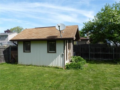 852 Remington Dr, North Tonawanda, NY 14120 - photo 4