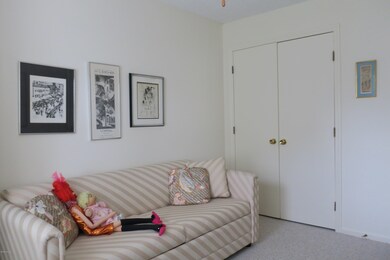 Downstairs Bedroom:Den