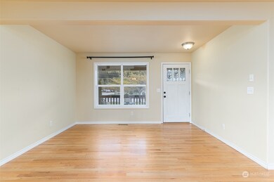 4033 Gloria Ln, Bellingham, WA 98226 - photo 4