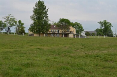 400 Paradise Camp Rd, Harrodsburg, KY 40330 - photo 4
