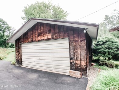 171 Droms Rd, Schenectady, NY 12302 - photo 5