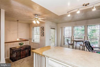 15606 Montview Dr, Dumfries, VA 22025 - photo 5