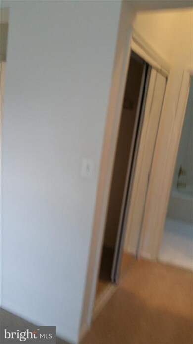 12956 Grays Pointe Rd unit C, Fairfax, VA 22033 - photo 6