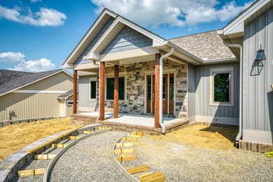 5689 Presley Ln, Cookeville, TN 38501 - photo 4