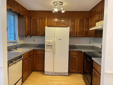 453 Turnpike St unit 3, South Easton, MA 02375 - photo 4