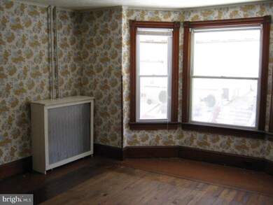 627 Arlington St, Tamaqua, PA 18252 - photo 5