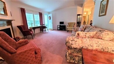 1606 Oak Point Dr, Middleboro, MA 02346 - photo 6