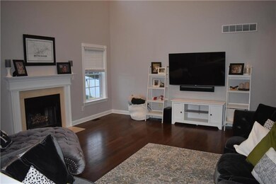 5851 Monocacy Dr, Bethlehem, PA 18017 - photo 6