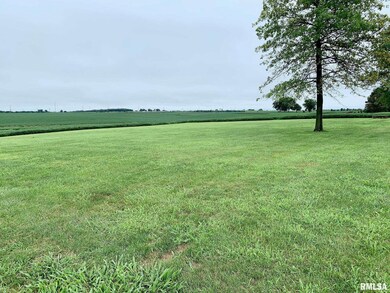 1570 Liberty Rd, Jacksonville, IL 62650 - photo 3
