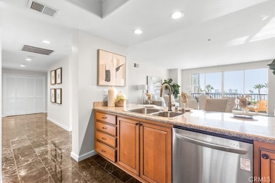 The Pacific unit 209, Long Beach, CA 90802 - photo 3