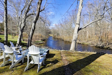 87 Red Coat Rd, Westport, CT 06880 - photo 5