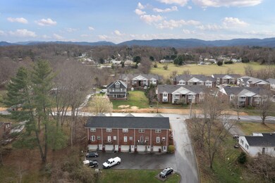 807 Swadley Rd unit 4, Johnson City, TN 37601 - photo 5