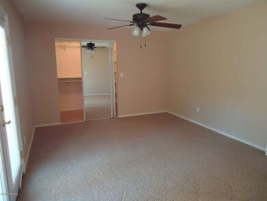 2550 E Cambridge Ave, Phoenix, AZ 85008 - photo 5