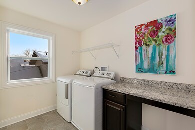 1226 N Main St, Naperville, IL 60563 - photo 4