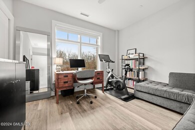 1381 E Putnam Ave, Old Greenwich, CT 06870 - photo 6