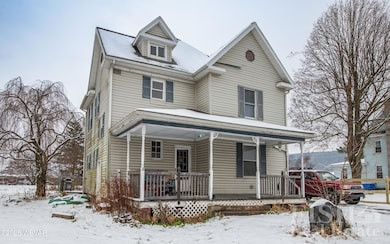 1043 Charles St, Jersey Shore, PA 17740 - photo 2