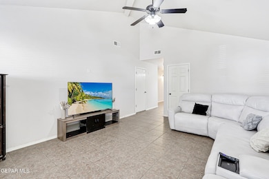 2305 Honey Dew, El Paso, TX 79938 - photo 4