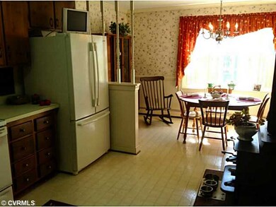 9705 Gardenia Dr, Henrico, VA 23228 - photo 6