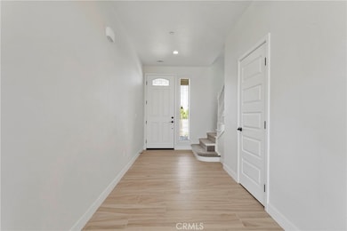 14277 Glenview Ct, Victorville, CA 92395 - photo 3