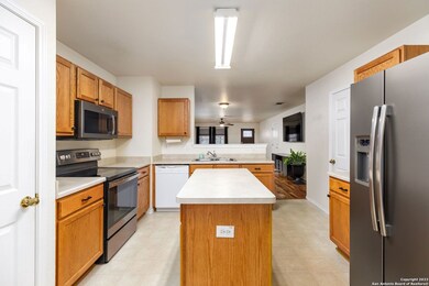 11031 Geneva Ford, San Antonio, TX 78254 - photo 3