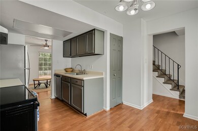 1570 United Ct, Henrico, VA 23238 - photo 4