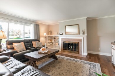 2162 Oakmont Rd-26
