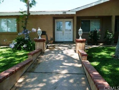 CUSTOM STAMPED CONCRETE ENTRY.