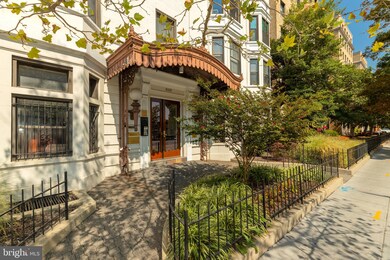 1669 Columbia Rd NW unit 306, Washington, DC 20009 - photo 3