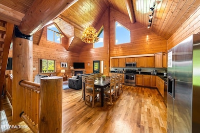 4430 New Pioneer Trail, Pigeon Forge, TN 37863 - photo 2