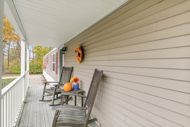 38 Rosemary St, Salem, NH 03079 - photo 4