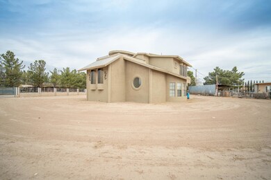 11600 Valle Del Centro Dr, El Paso, TX 79927 - photo 2