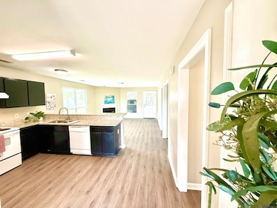 1023 Timber Side Dr, Baton Rouge, LA 70806 - photo 2