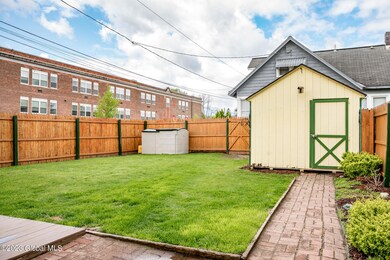 938-Vischer-Ave-6