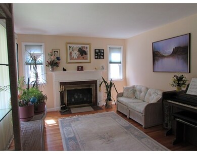 18 Michigan St, Indian Orchard, MA 01151 - photo 4